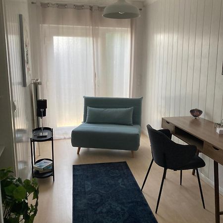 Amselweg Am Waldrand Gelegen Netflix Eigener Carport Uvm Leilighet Taunusstein Eksteriør bilde