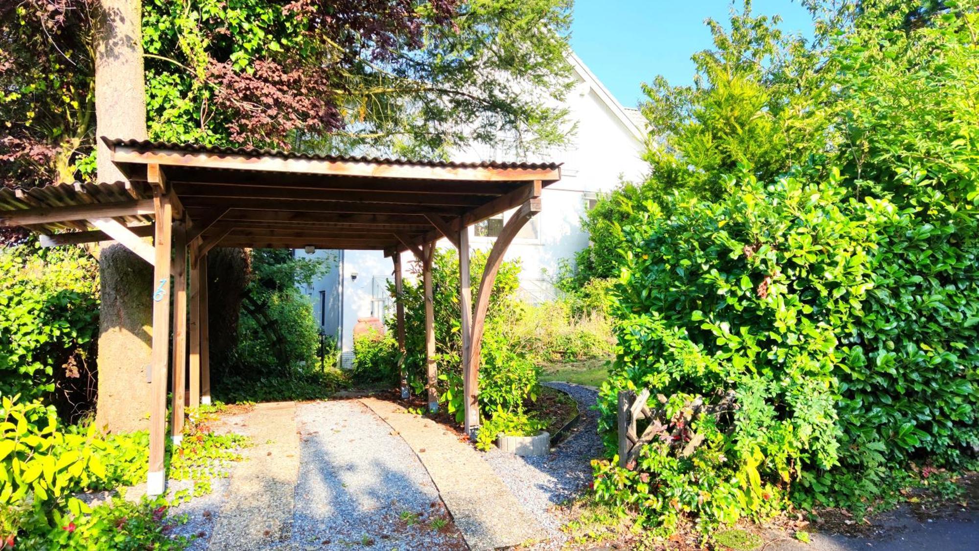Amselweg Am Waldrand Gelegen Netflix Eigener Carport Uvm Leilighet Taunusstein Eksteriør bilde